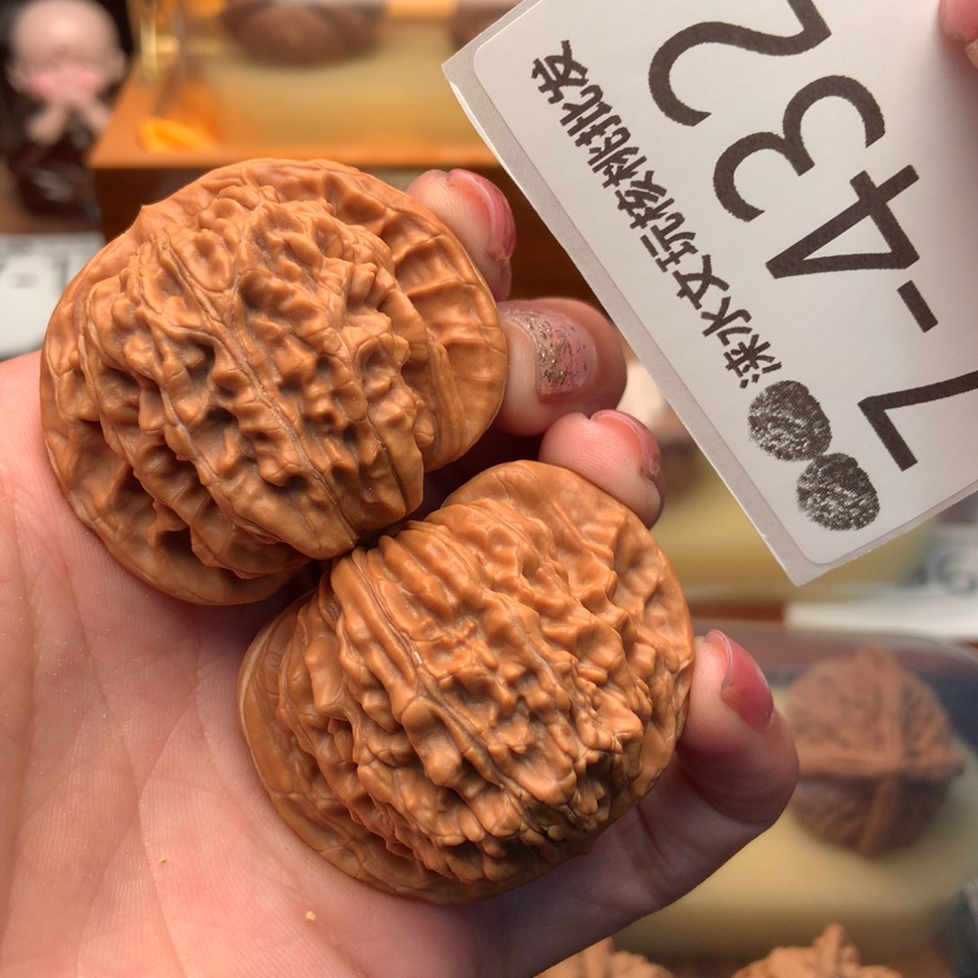 文玩核桃把件43四座楼