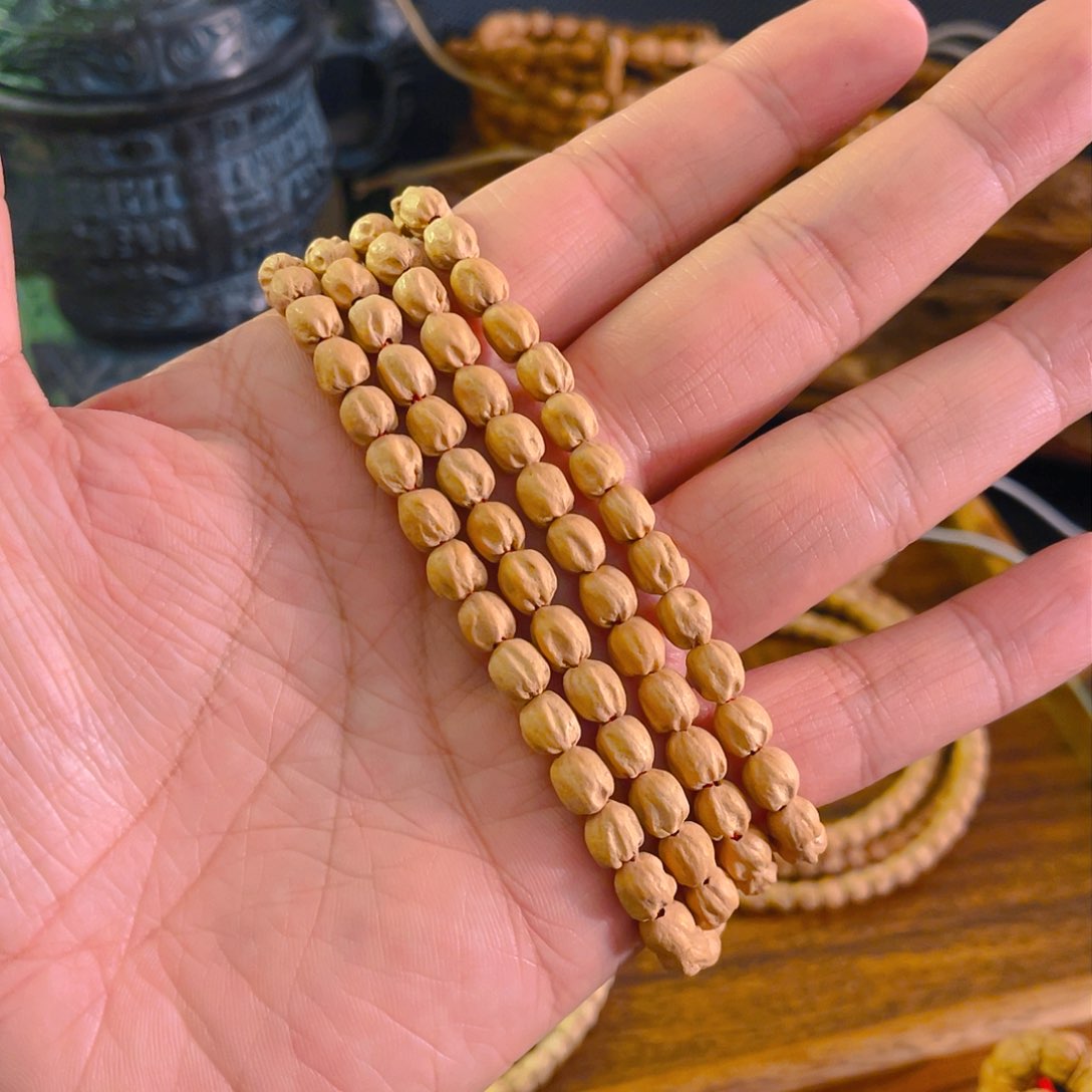 柏香籽/百香籽吊坠凌*七原装