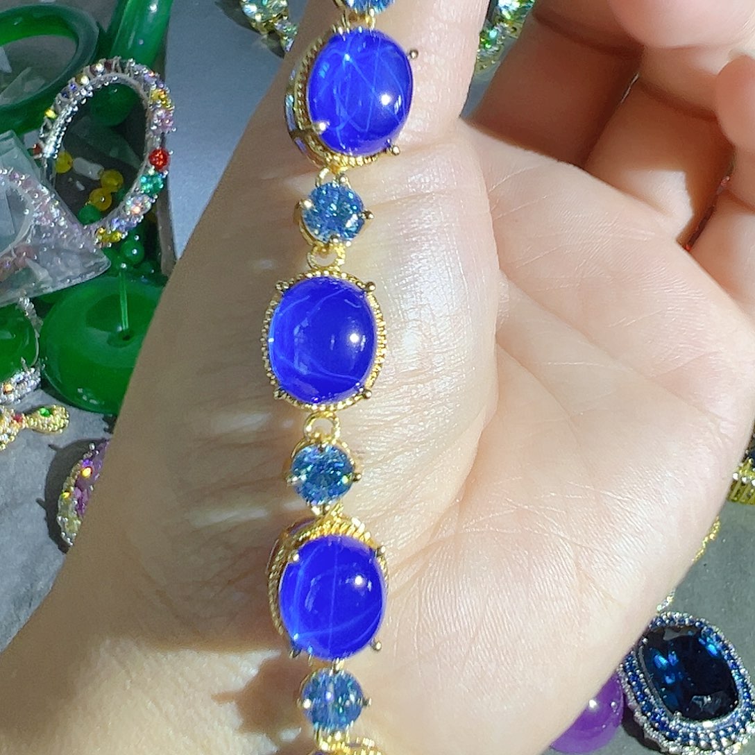 花岗石钨合金红色蓝色吊坠