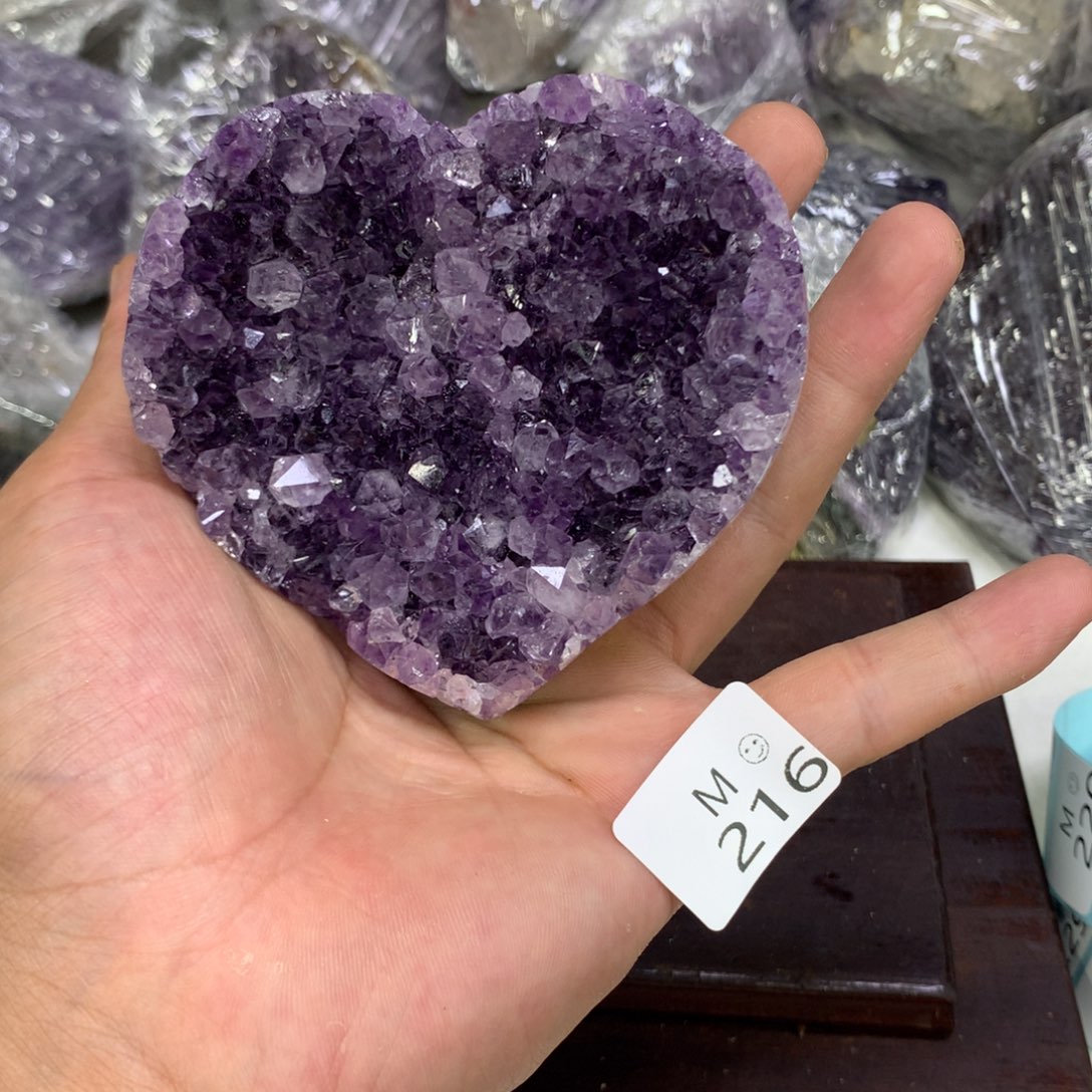 紫晶摆件未镶嵌水晶