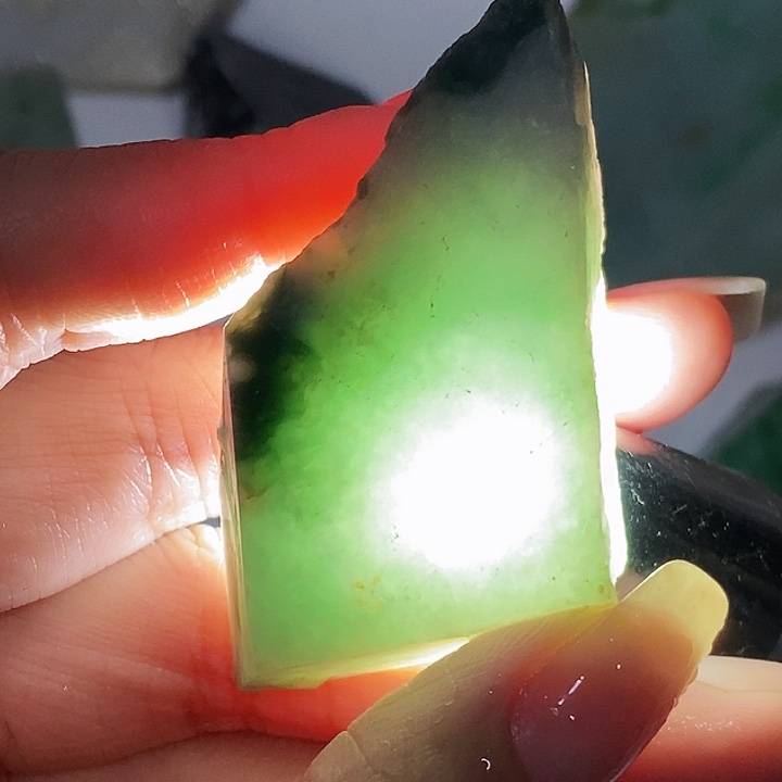 定制翡翠未镶嵌翡翠定制