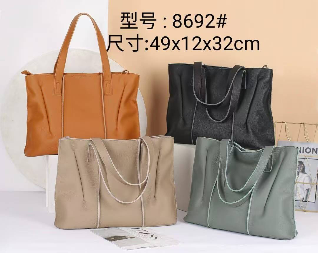 新款简约高级感真皮单肩斜挎女包8692