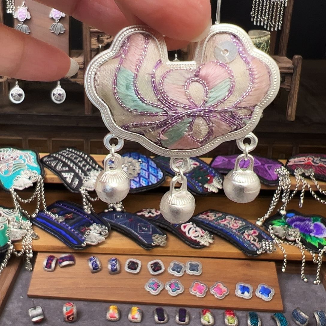 织绣手工刺绣工艺品