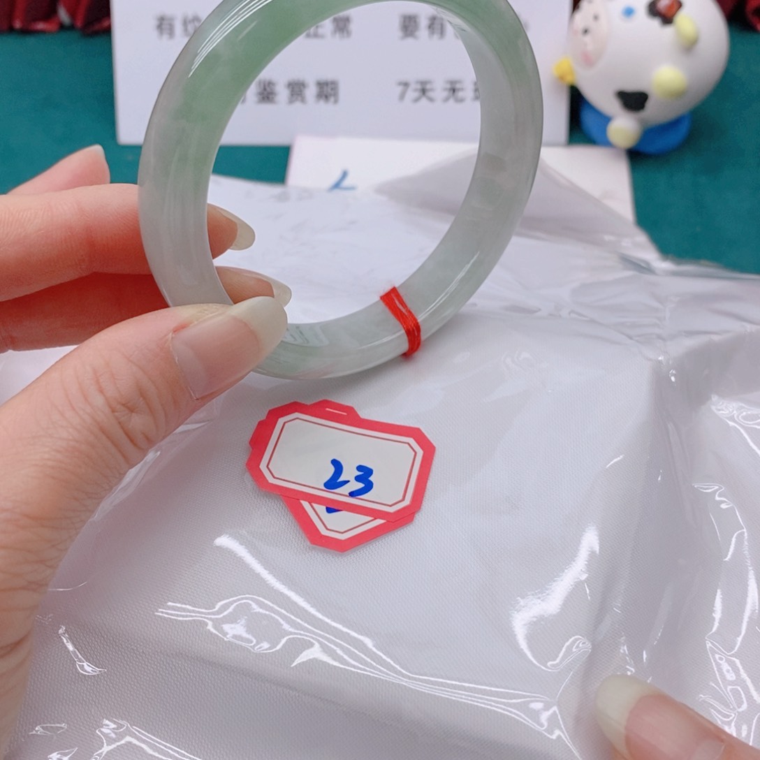 翡翠手镯未镶嵌T2333333333