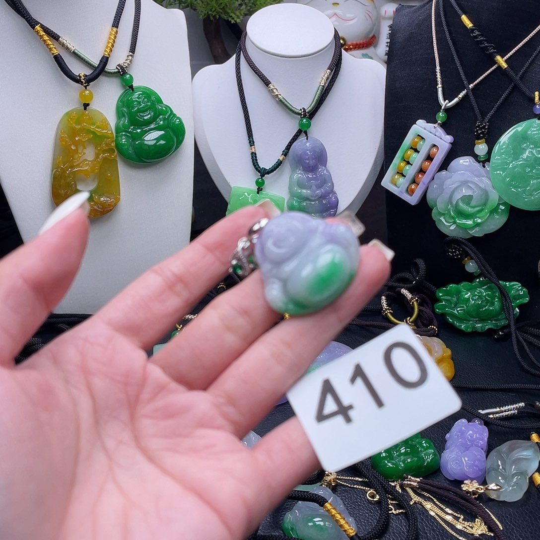 吊坠(赠链)未镶嵌翡翠