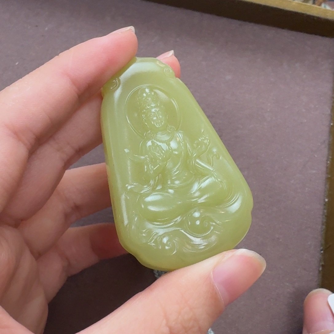 未镶嵌和田玉挂件