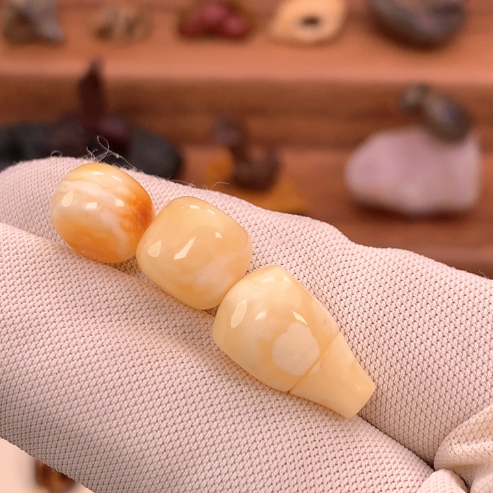 常***房琉璃/树脂/塑料类