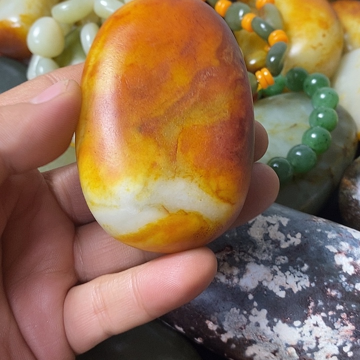 *****和田玉未镶嵌挂件