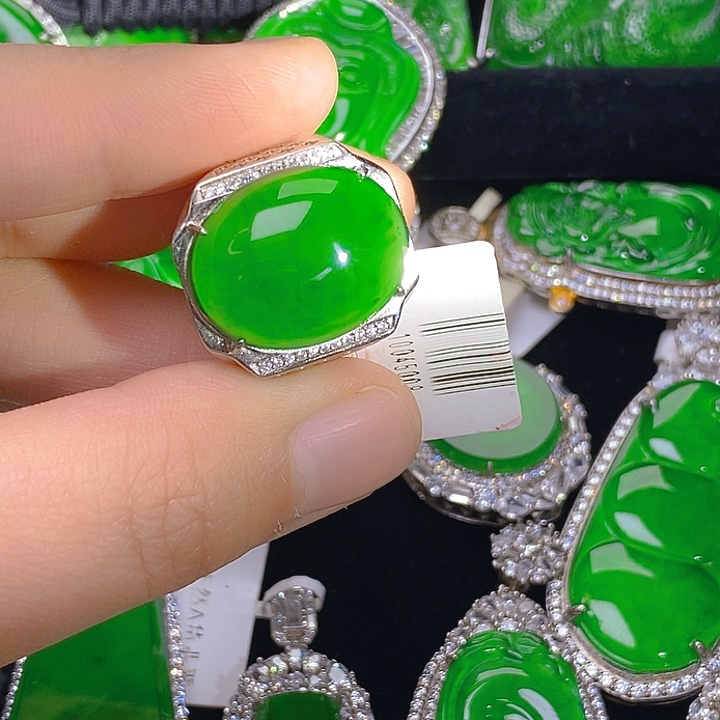 翡翠挂件银S925镶嵌翡翠