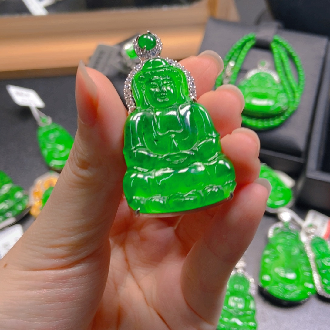 翡翠未镶嵌吊坠(不含链)