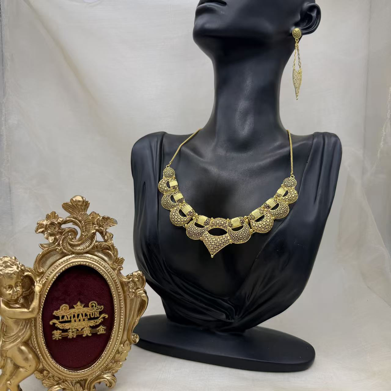 c播 25.5g 足金999 套链d