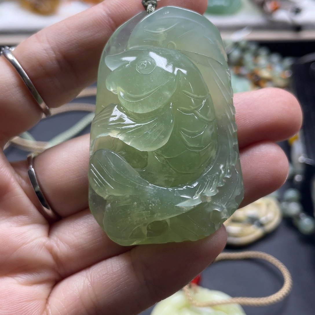 蛇纹石玉手串未镶嵌