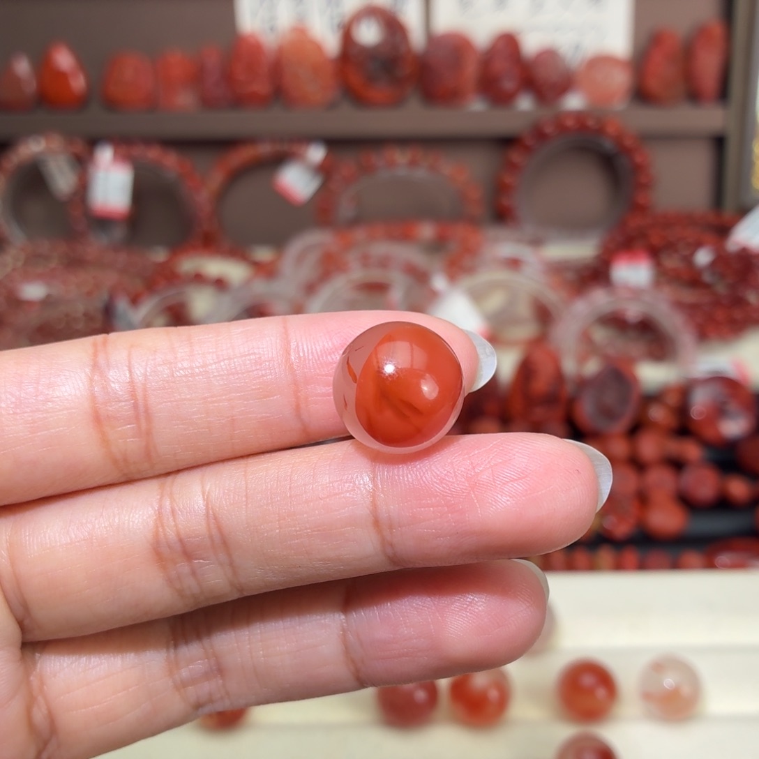 相***、南红玛瑙未镶嵌颈饰单珠卡15