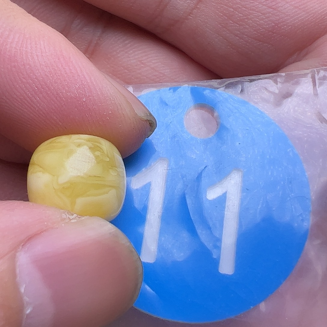 蜜蜡未镶嵌珠宝奇石12.5m m