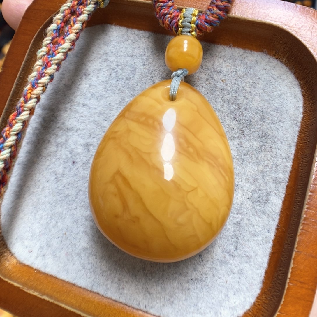 蜜蜡颈饰未镶嵌蜜蜡