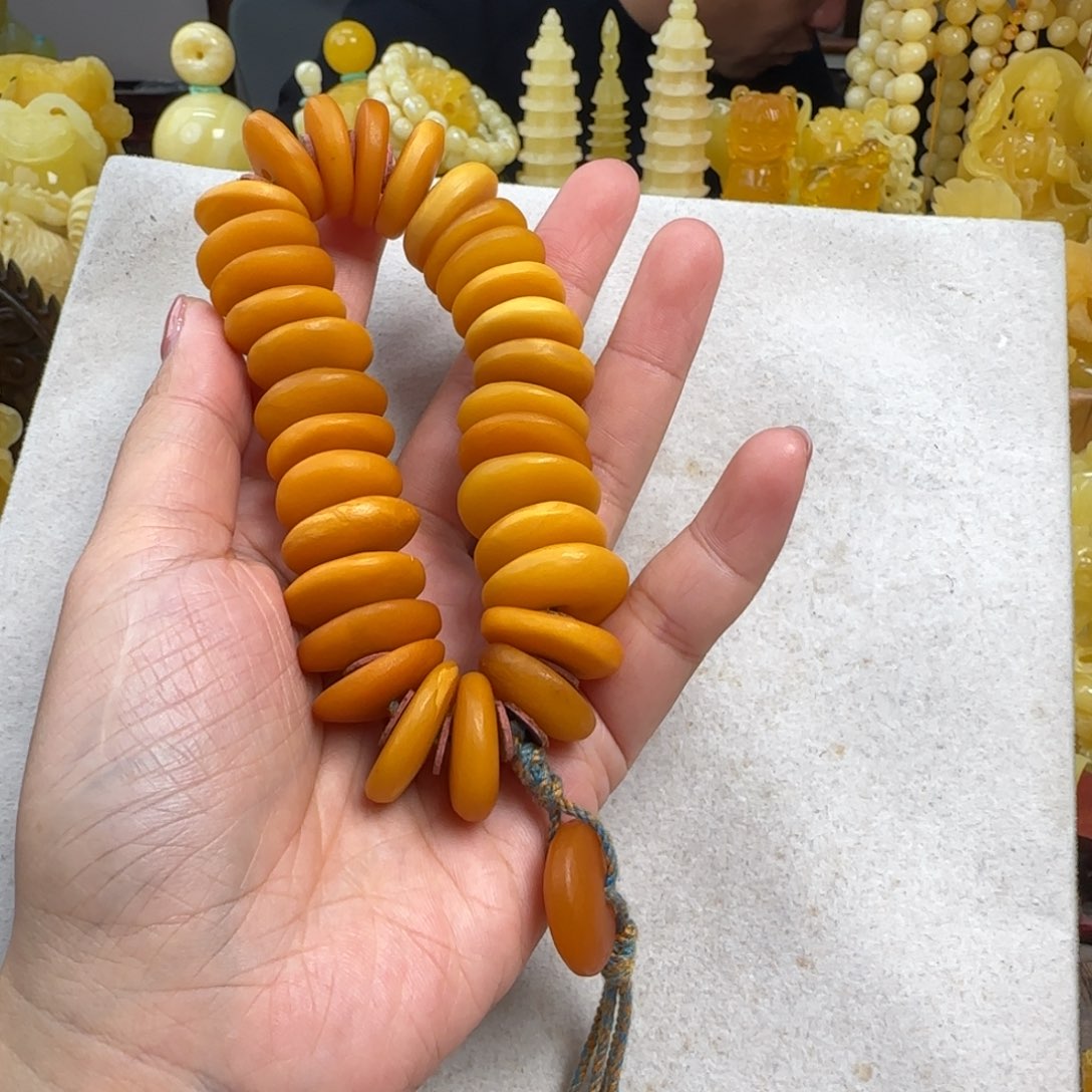 蜜蜡未镶嵌珠宝奇石20