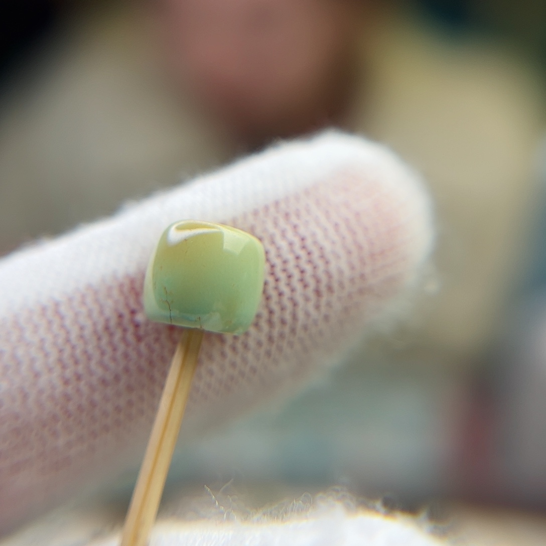 绿松石珠宝奇石未镶嵌8.4