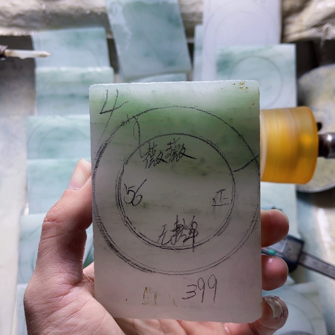 薇***店定制石英质玉（天山翠）定制款56