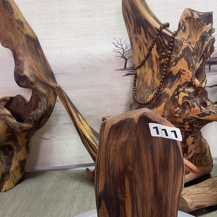 鸽***子木直播间木质摆件