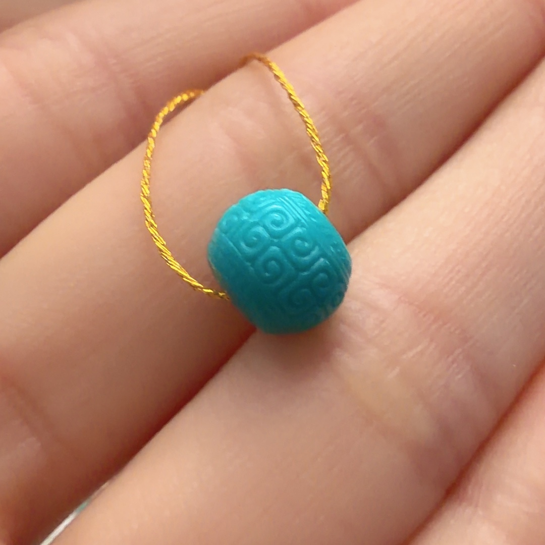 绿松石未镶嵌颈饰