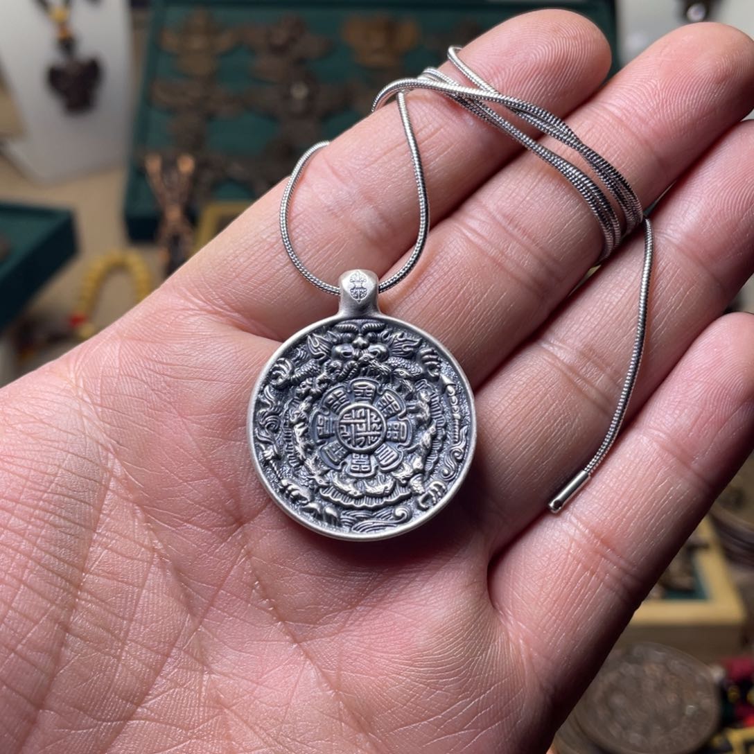 藏传满工银版鳞甲熊