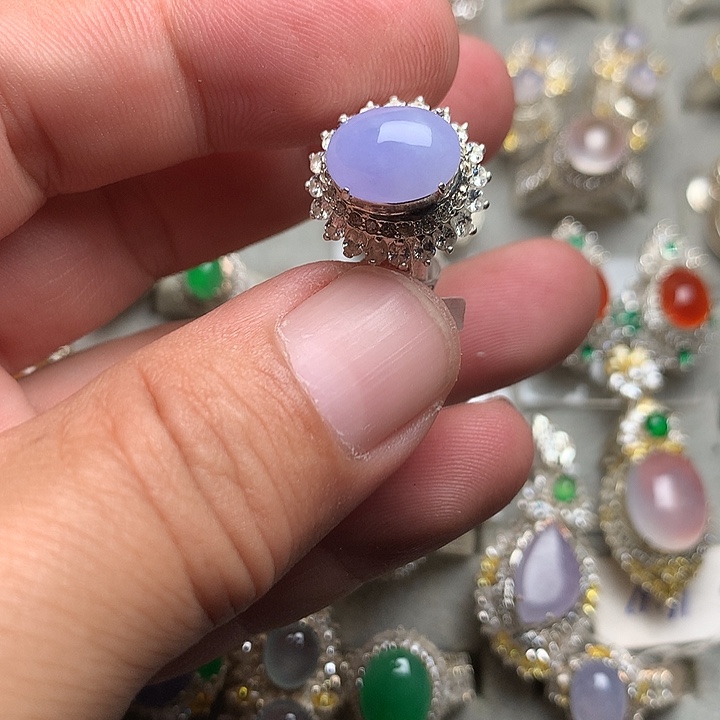 定制翡翠未镶嵌戒指