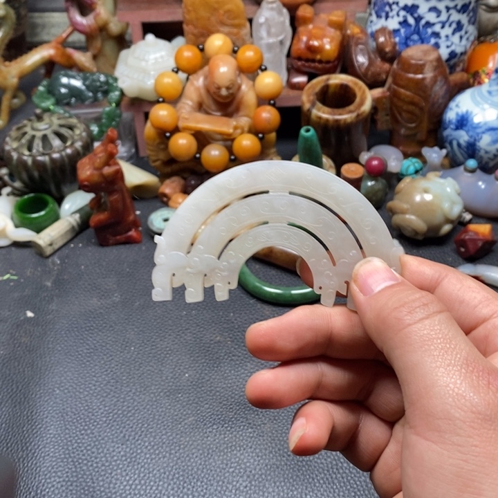 和田玉未镶嵌挂件