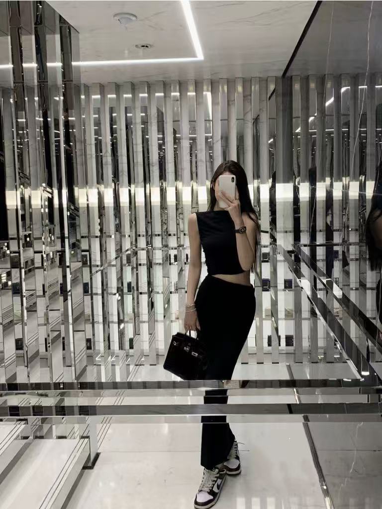 【美可严选】轻熟风时尚套装抹胸背心打底
