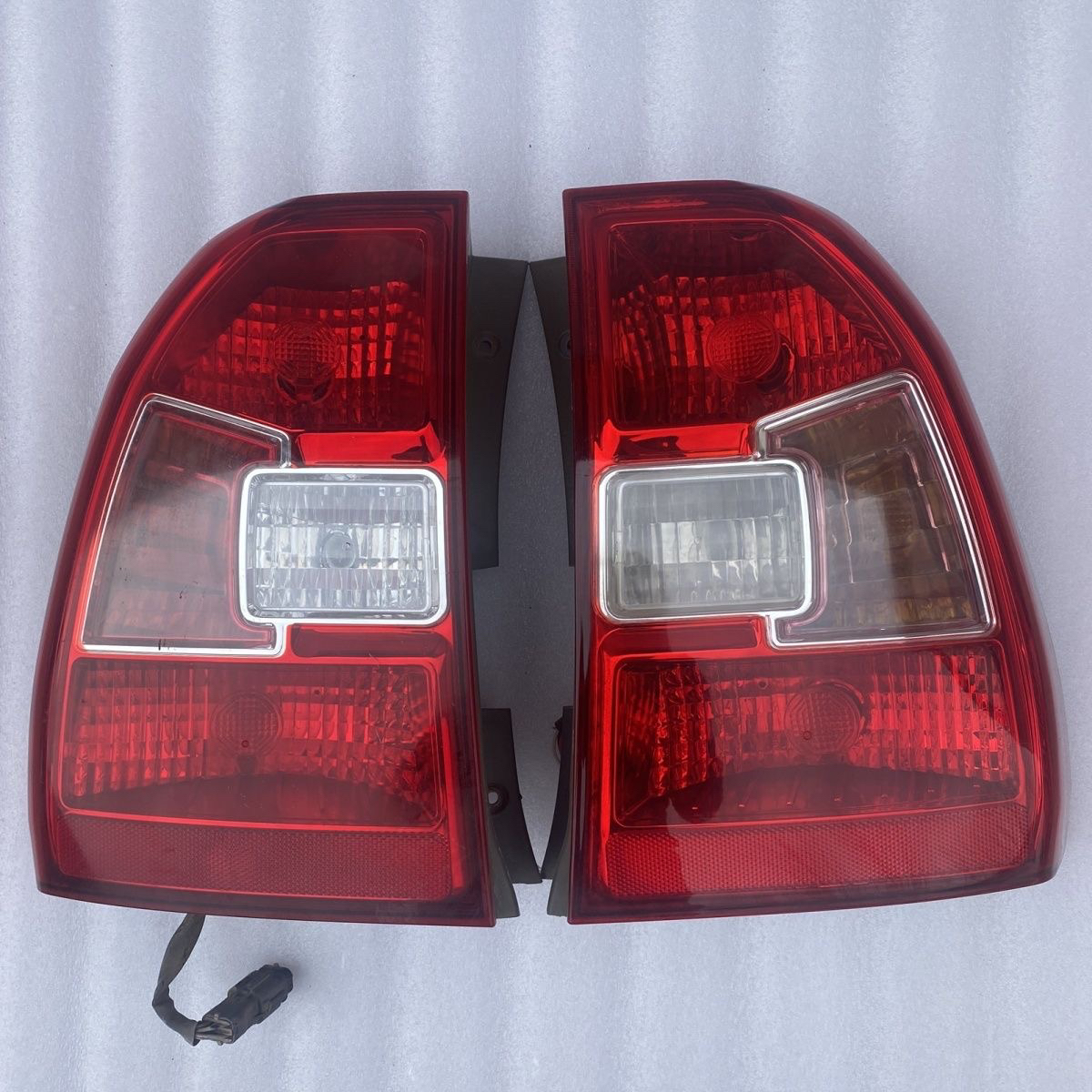 07-12款起亚狮跑后尾灯后大灯刹车灯倒车灯原厂原车拆车件