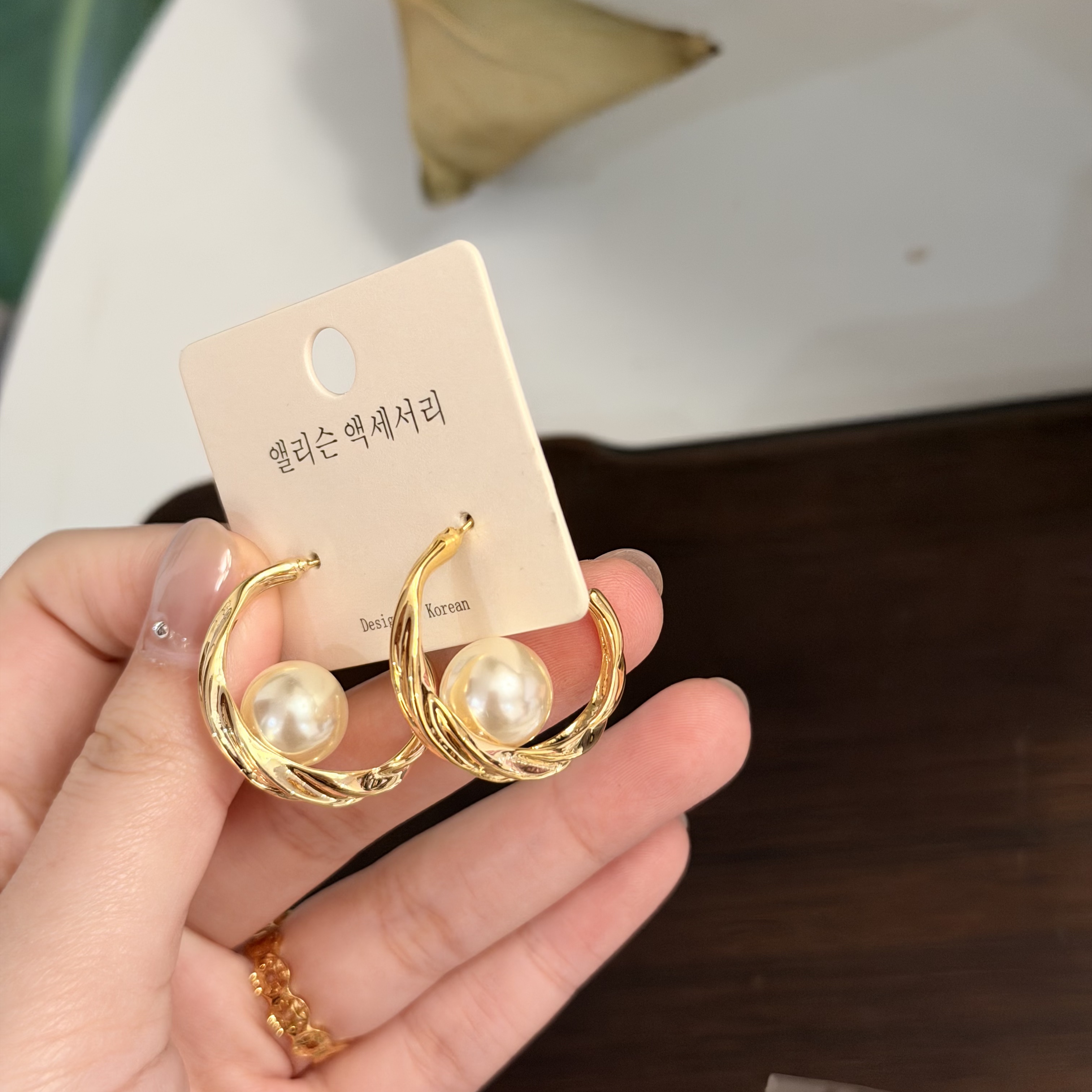 铜合金锆石耳饰 2271 东大门正版 设计款珠光时尚耳圈