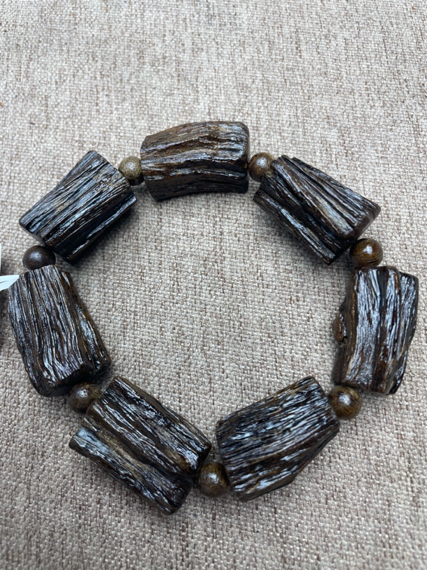 沉香木串文玩老料 95号