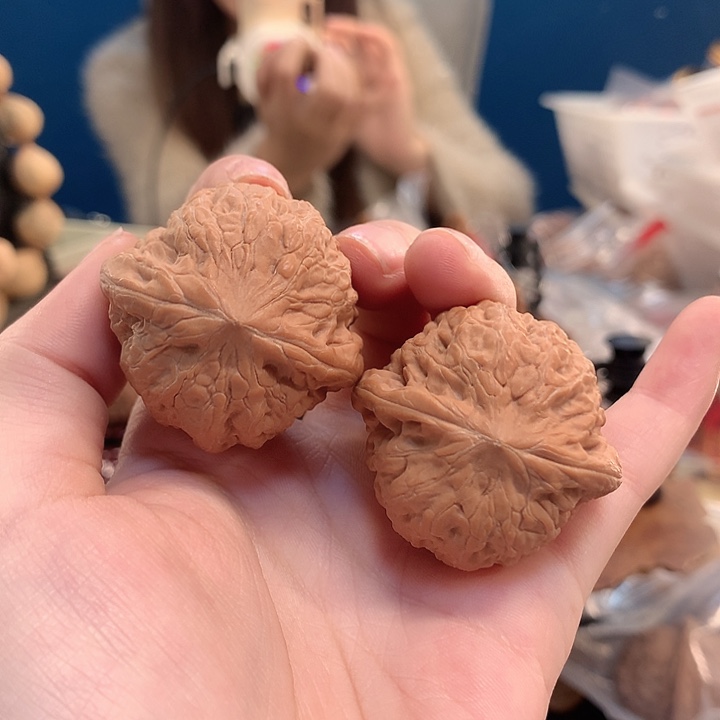 文玩核桃吊坠37 铁锤