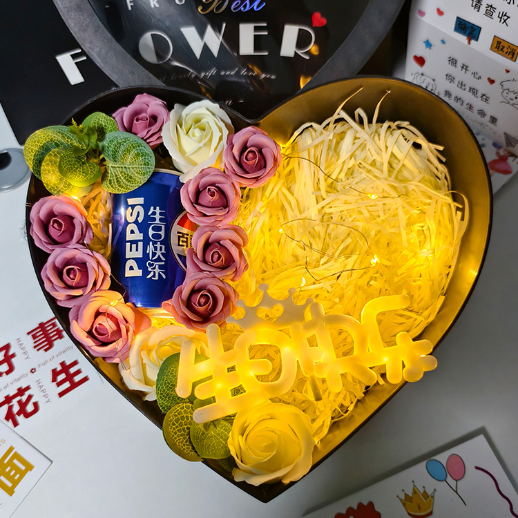 情人节礼物满天星干花成品香皂玫瑰花束送男友老公生日礼物