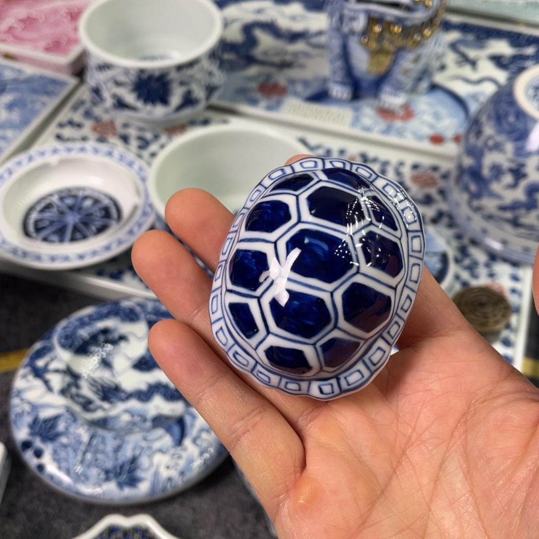 景德镇陶瓷手工手绘