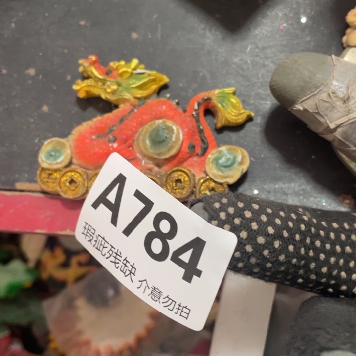 摆件p****.孤品老货微瑕瓷