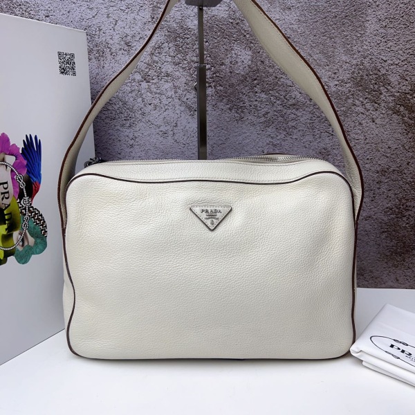 95新/普拉达/市场价20000/包包/250208RN0029