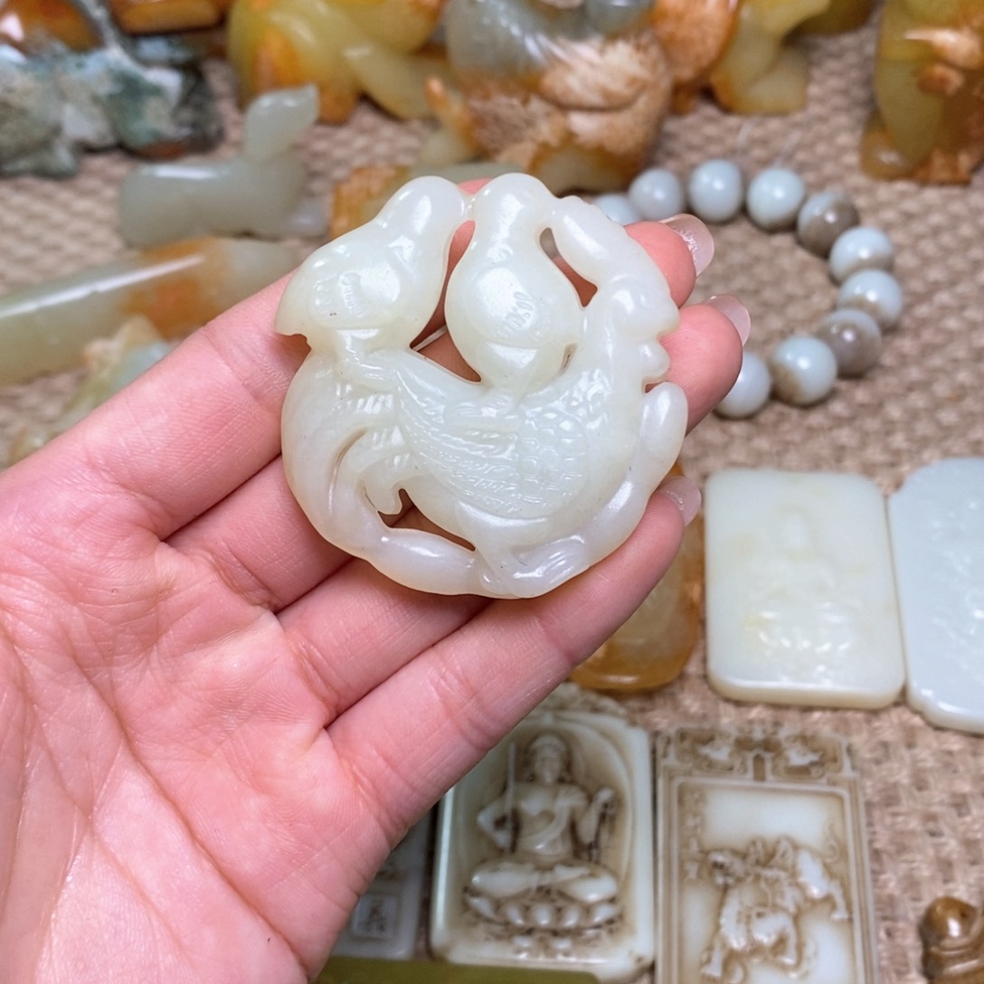 白玉菩提吊坠白玉菩提白玉菩提摆件