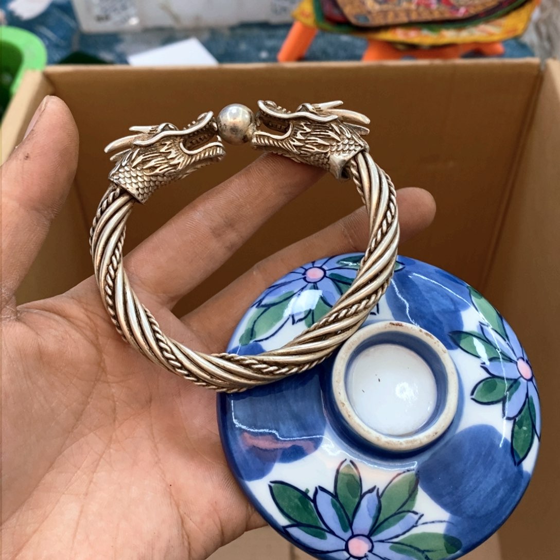 瓷片哈哈哈哈哈太好看了