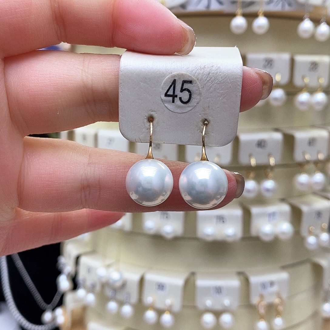 淡水珍珠耳饰18K金镶嵌