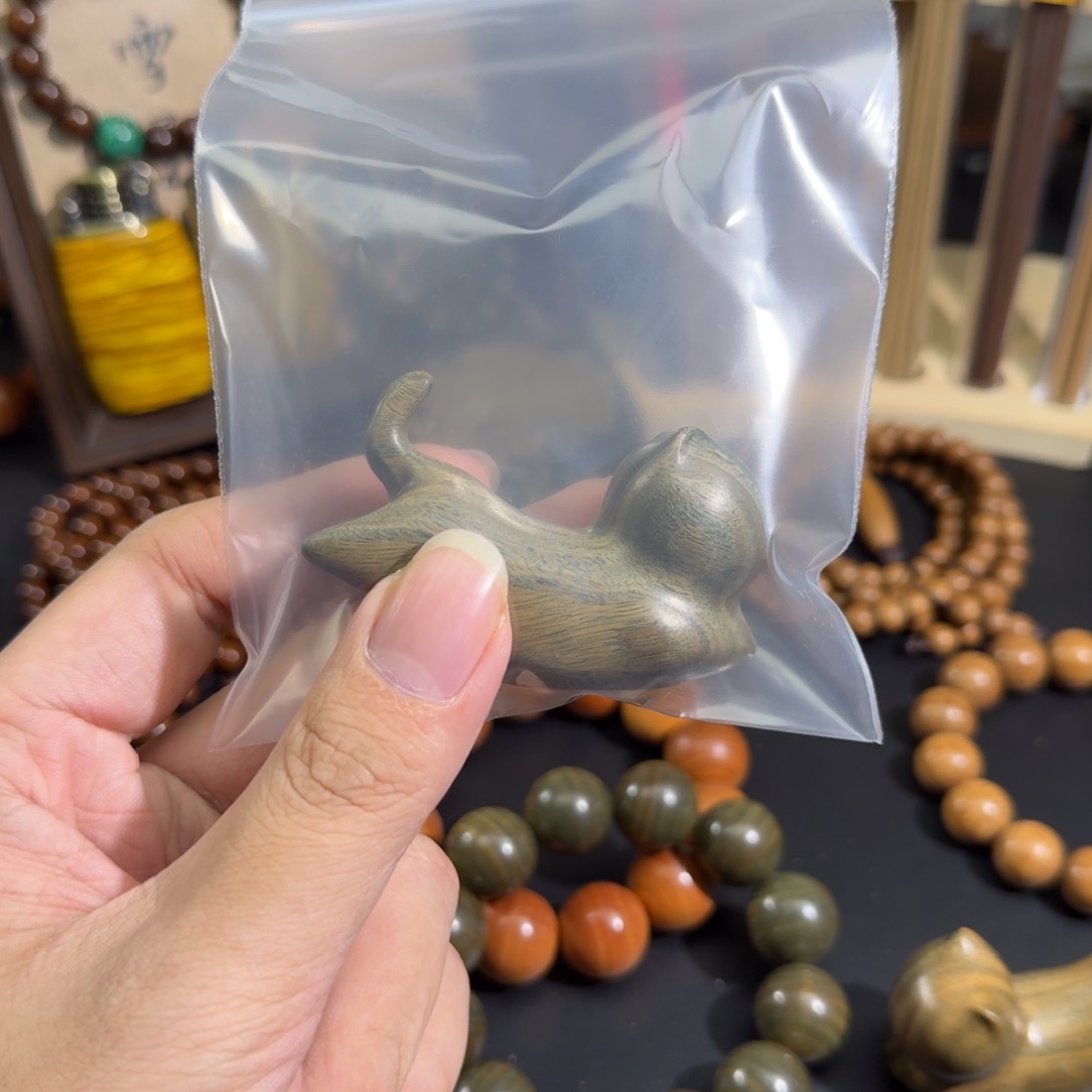 檀香木咪咪1111111111