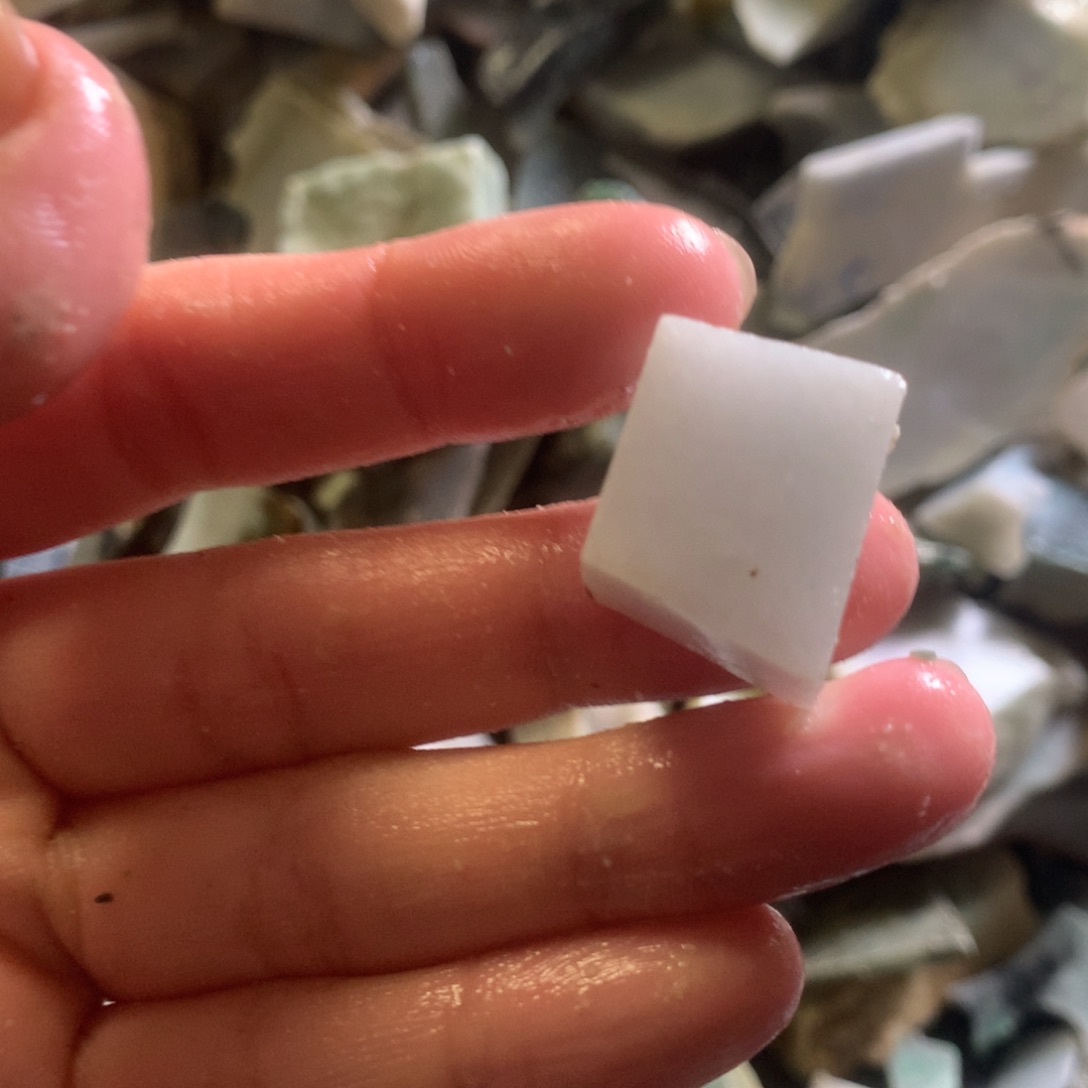 翡翠颈饰未镶嵌缅甸翡翠