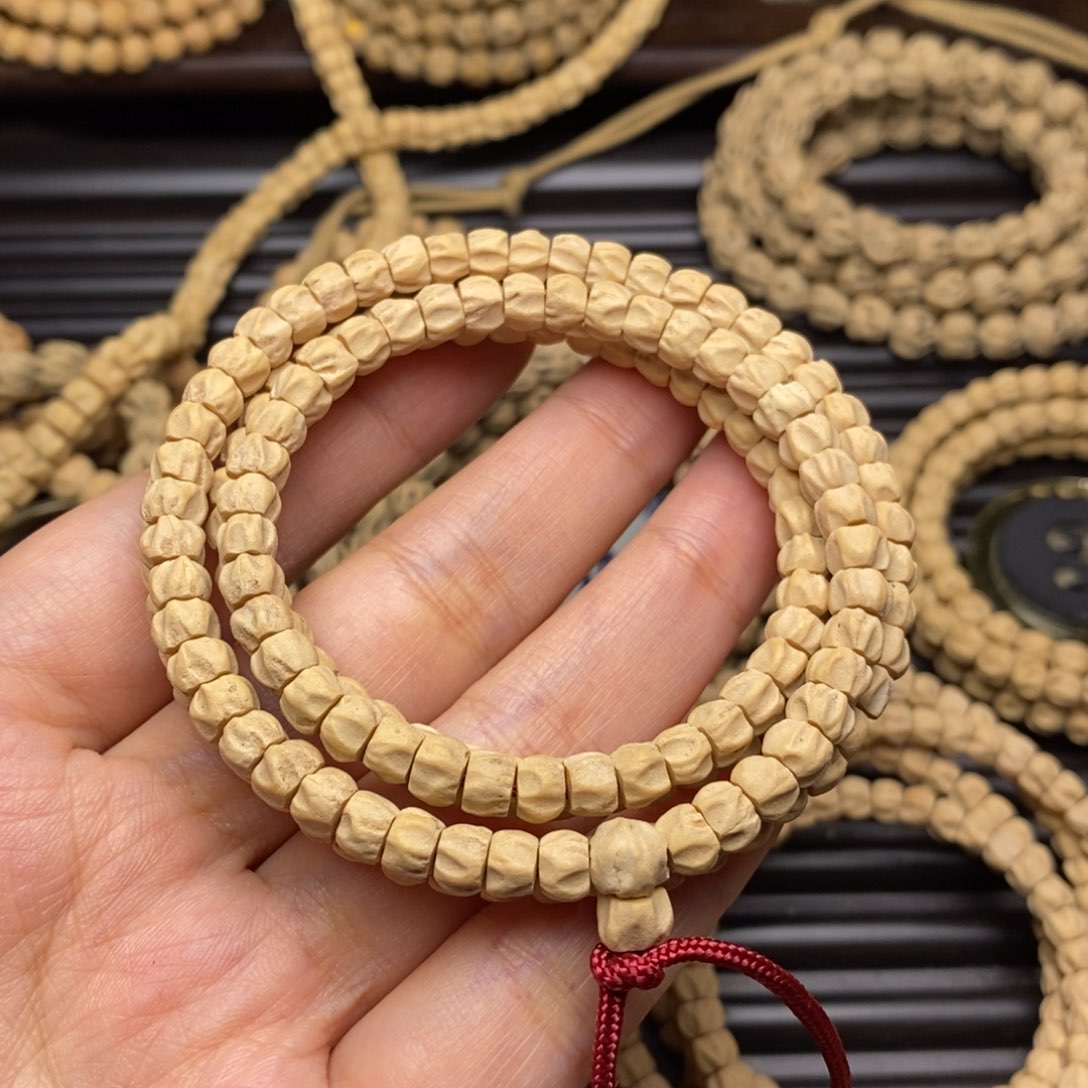 柏香籽/百香籽吊坠想***…