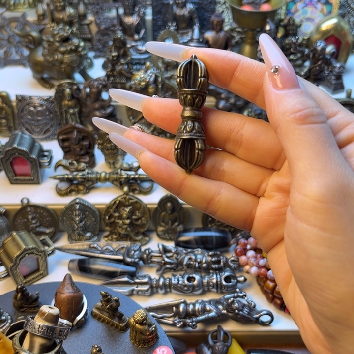 泥塑5号闪价漏价一件