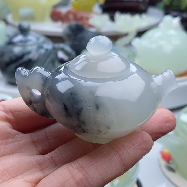 岫玉四大名玉手把壶未镶嵌