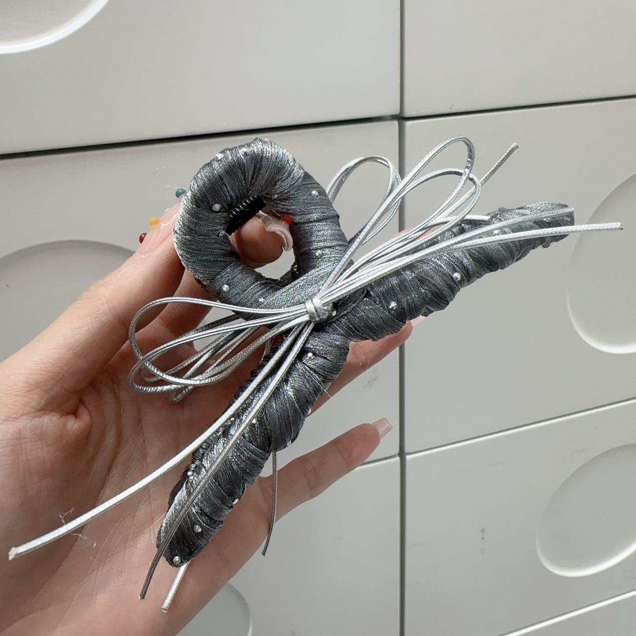 D929高级深灰色满天星13公分抓夹