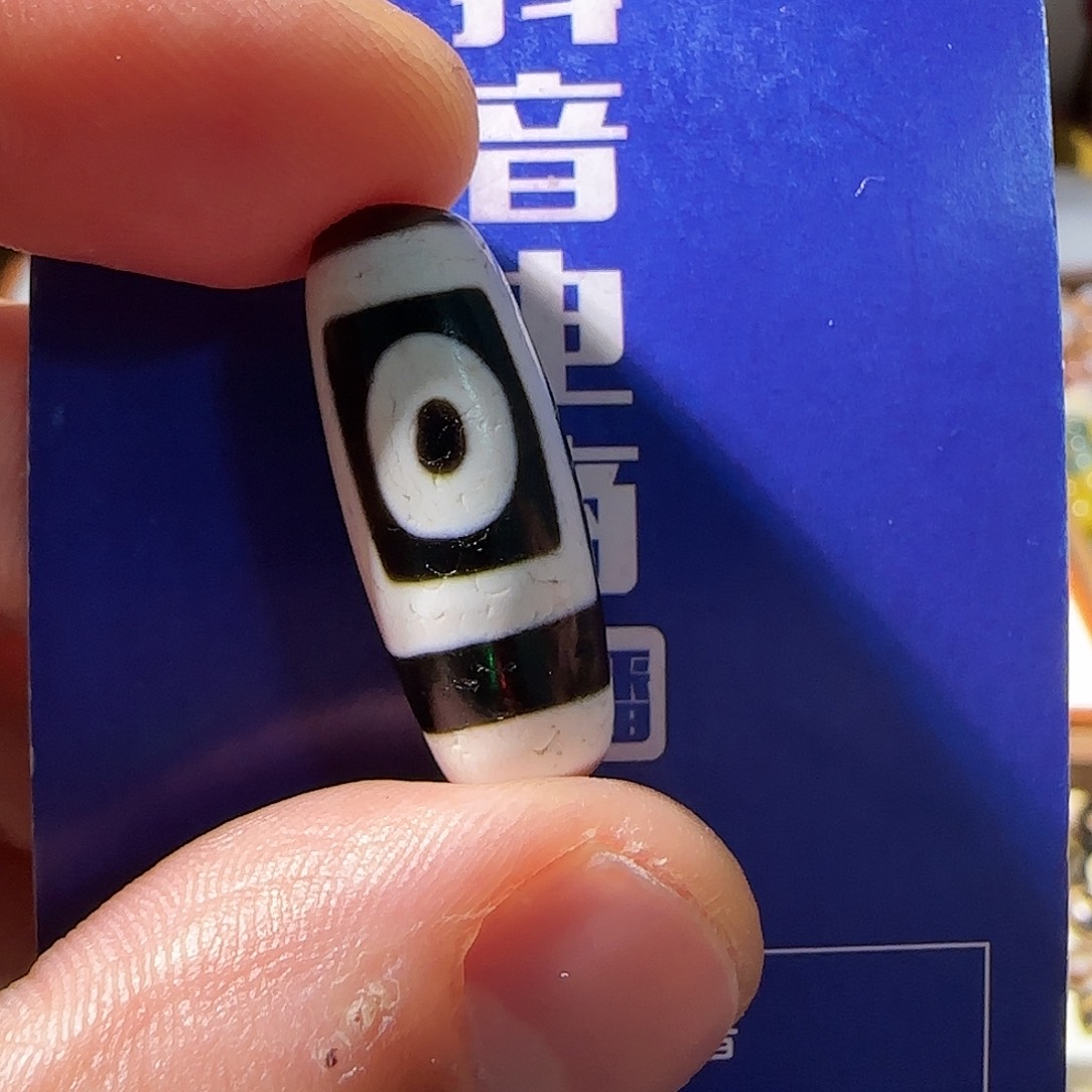 玛瑙/玉髓颈饰合金熬**疼