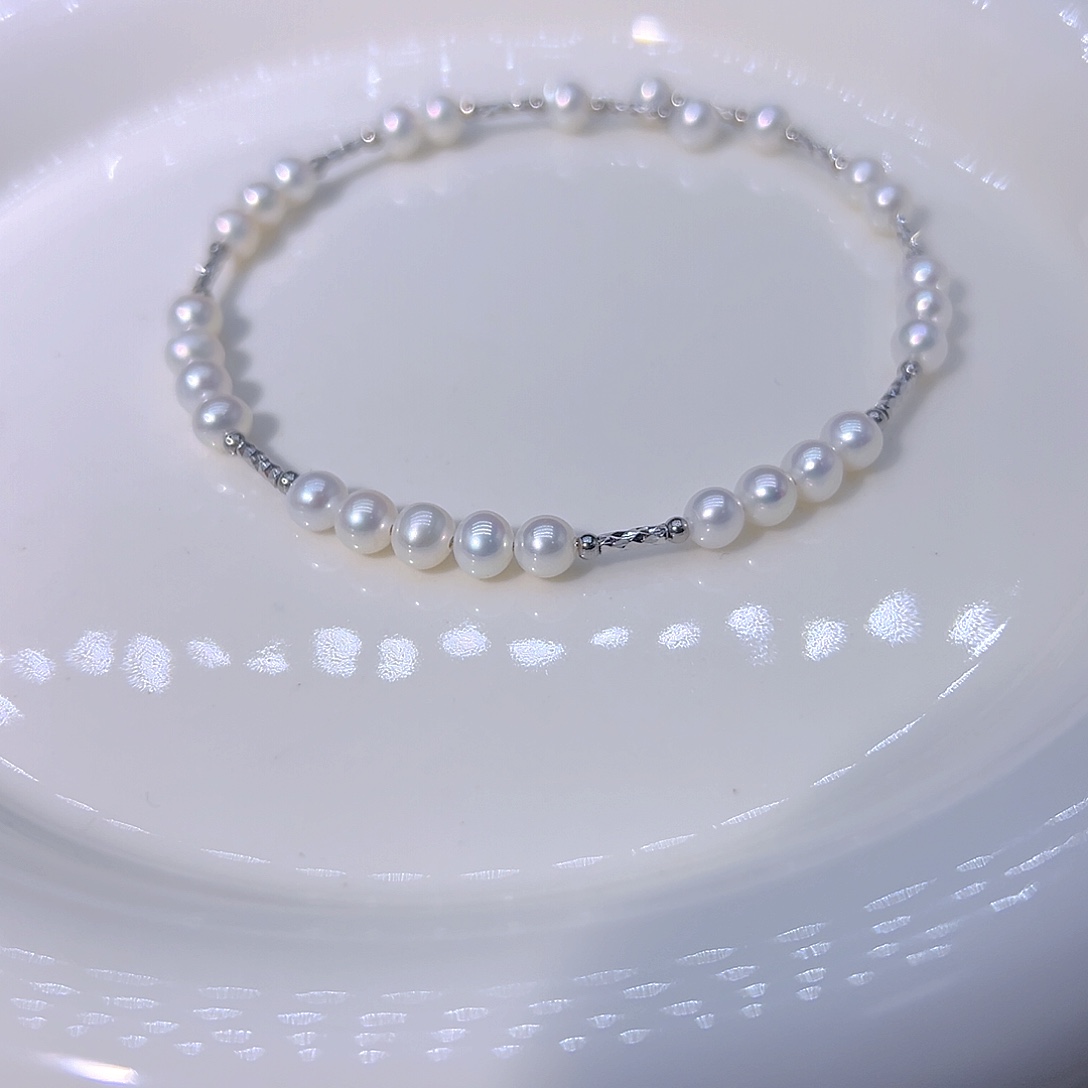 淡水珍珠银S925镶嵌4.5左右近圆极光炫彩天然珍珠