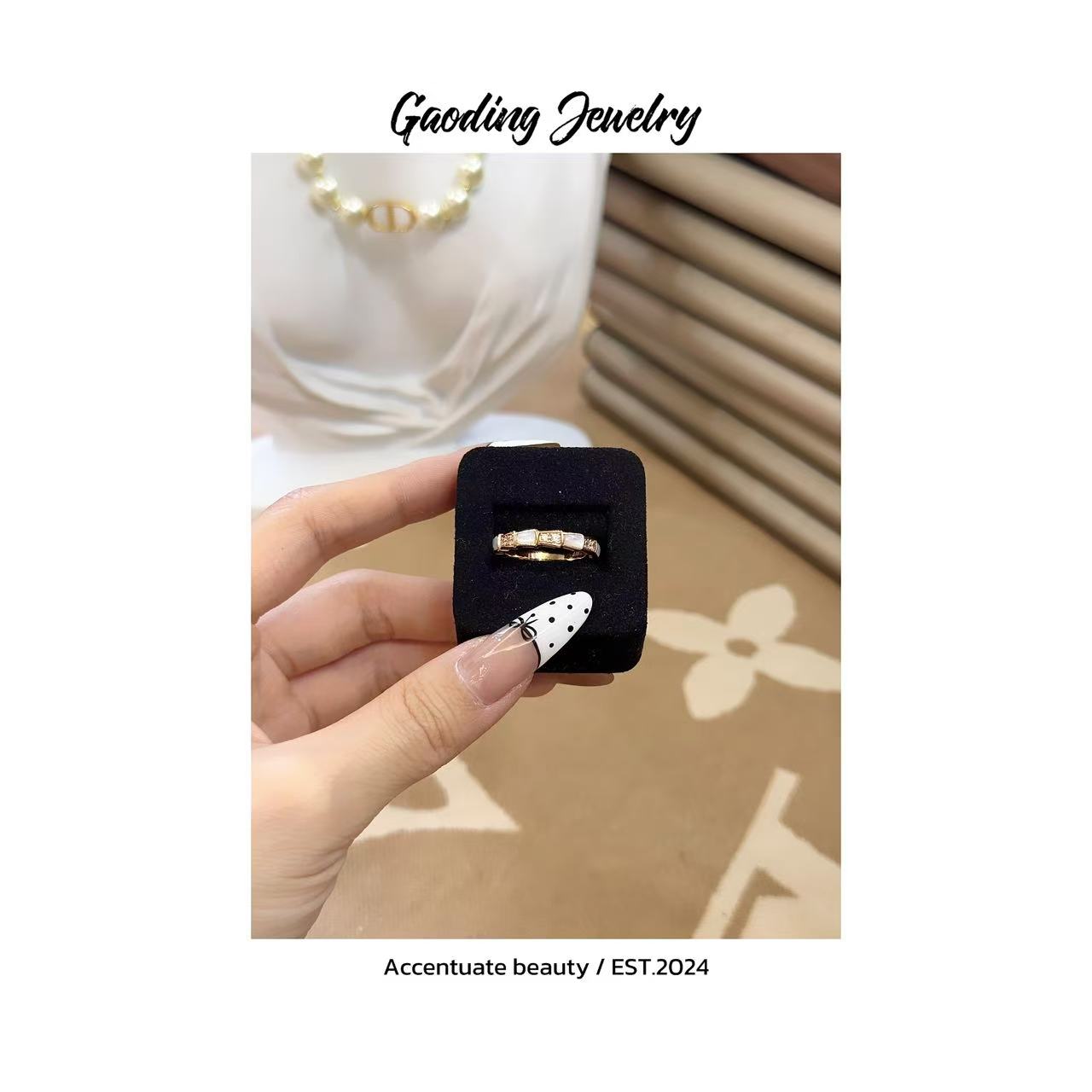 《JW》拼钻蛇 气质时尚窄版小众简约个性ins镶嵌 戒围巾 BV26