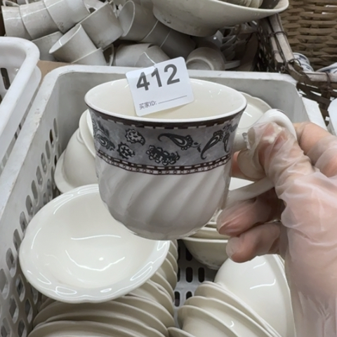 泥塑遐思品有痘痘黑点介意勿拍