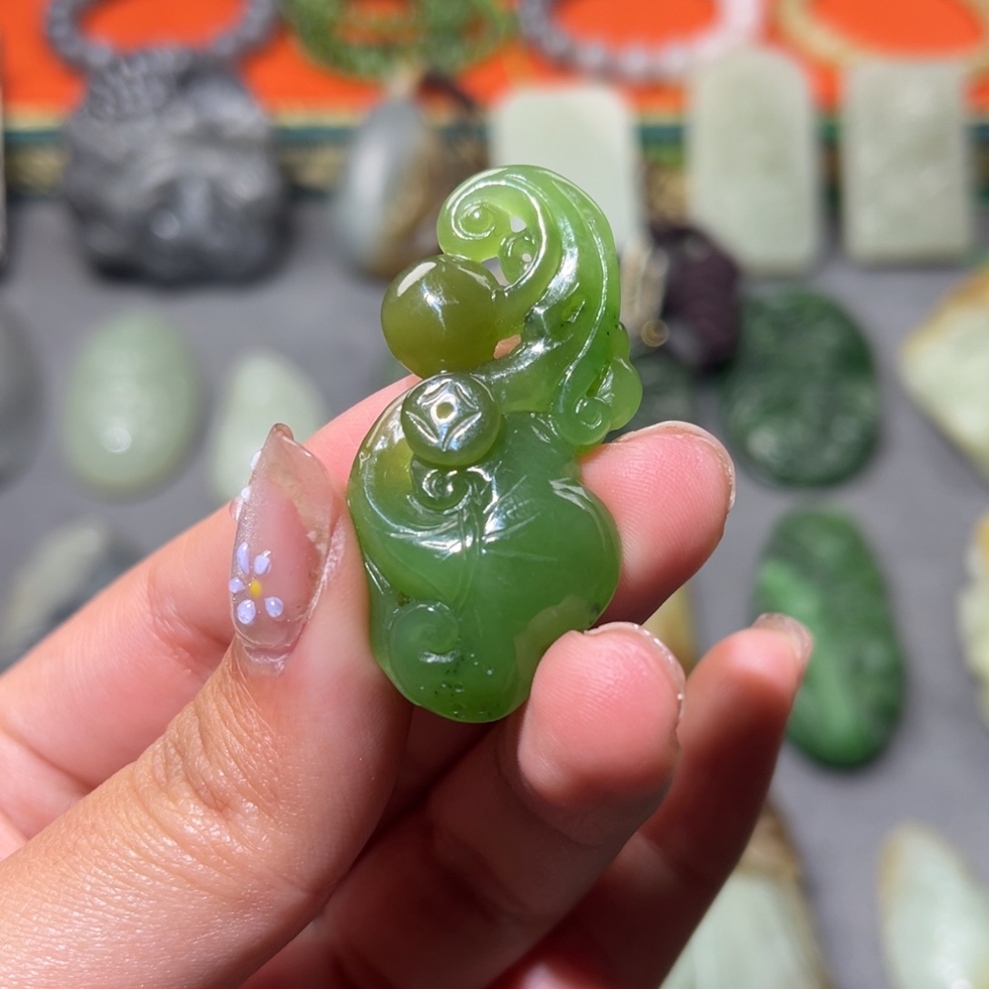 和田玉挂件未镶嵌